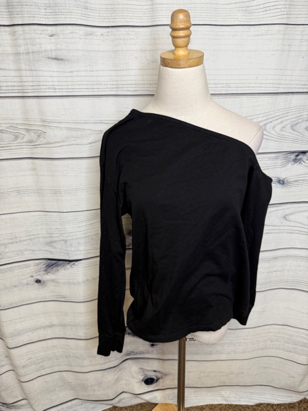 Monrow Black Asymmetric Off-Shoulder Long Sleeve Top
